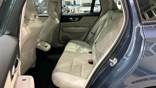 Volvo V60 B4 D Plus Dark Auto 145 kW (197 CV) - 5 Volvo V60 B4 D Seminuevo 145 KW (197CV) - 5