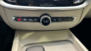 Volvo V60 B4 D Plus Dark Auto 145 kW (197 CV) - 53 Volvo V60 B4 D Seminuevo 145 KW (197CV) - 53