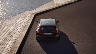 Volvo V60 B4 D Plus Dark Auto 145 kW (197 CV) - 6 Volvo V60 B4 D Seminuevo 145 KW (197CV) - 6