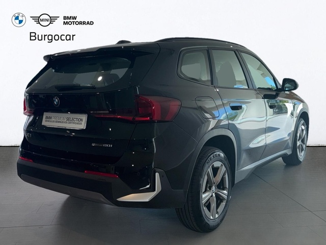 BMW X1 sDrive20i color Negro. Año 2025. 125KW(170CV). Gasolina. En concesionario Motor Gorbea de Álava