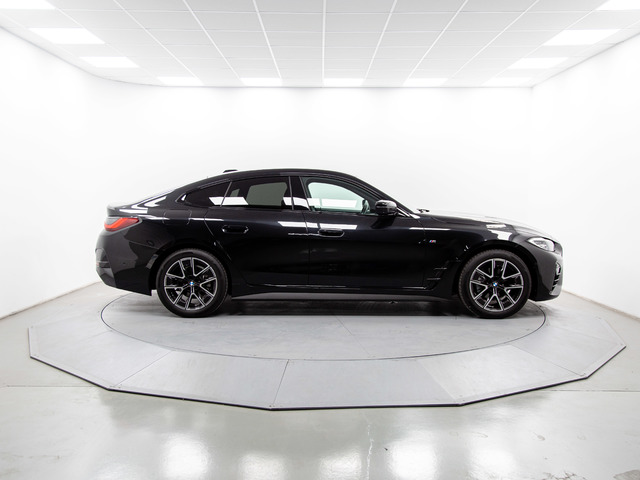 BMW Serie 4 420i Gran Coupe color Negro. Año 2024. 135KW(184CV). Gasolina. En concesionario Movil Begar Petrer de Alicante