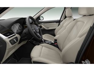 Fotos de BMW X1 xDrive25d color Marrón. Año 2021. 170KW(231CV). Diésel. En concesionario Augusta Aragon S.A. de Zaragoza