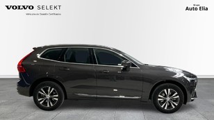 Volvo XC60 T6 Recharge Core AWD Auto 257 kW (350 CV) - 4 Volvo XC60 T6 Ocasión 257 KW (350CV) - 4