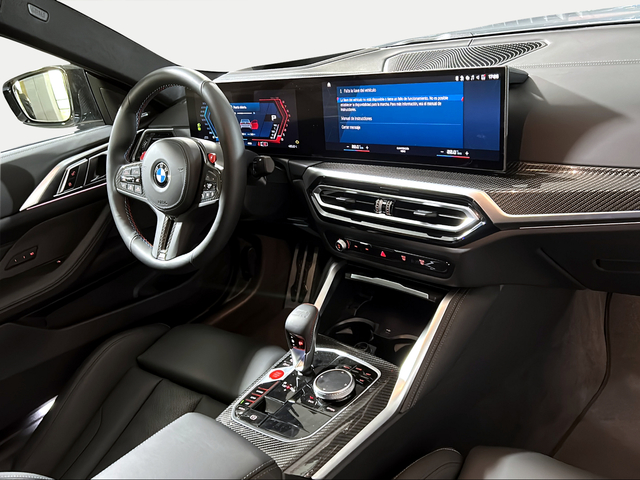 BMW M M4 Coupe color Gris. Año 2025. 375KW(510CV). Gasolina. En concesionario San Pablo Motor | Su Eminencia de Sevilla