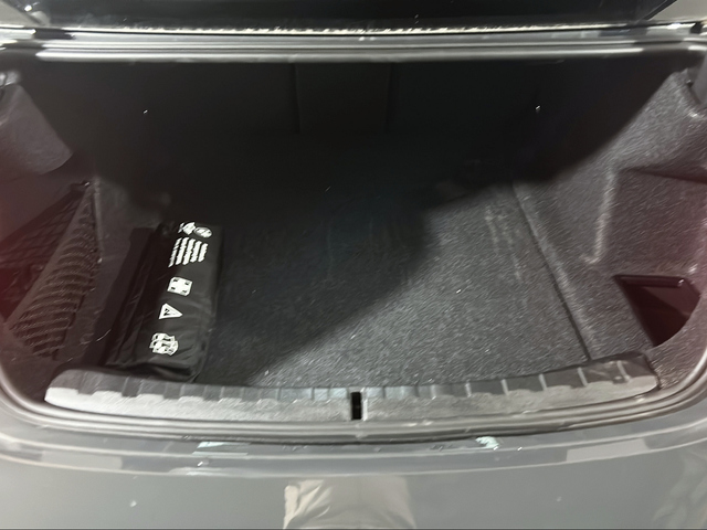 BMW M M3 Berlina Competition color Gris. Año 2025. 390KW(530CV). Gasolina. En concesionario San Pablo Motor | Su Eminencia de Sevilla