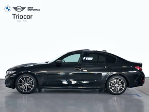 Fotos de BMW Serie 3 320d color Negro. Año 2024. 140KW(190CV). Diésel. En concesionario Triocar Gijón (Bmw y Mini) de Asturias