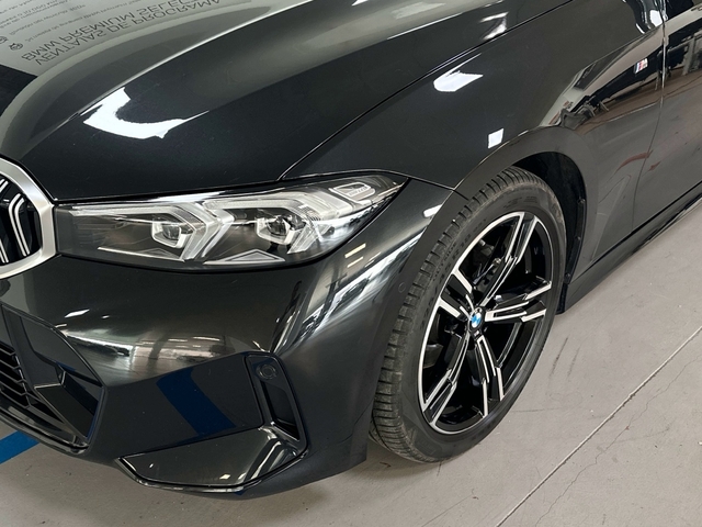 BMW Serie 3 318d color Negro. Año 2024. 110KW(150CV). Diésel. En concesionario Triocar Gijón (Bmw y Mini) de Asturias