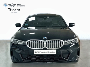 Fotos de BMW Serie 3 318d color Negro. Año 2024. 110KW(150CV). Diésel. En concesionario Triocar Gijón (Bmw y Mini) de Asturias