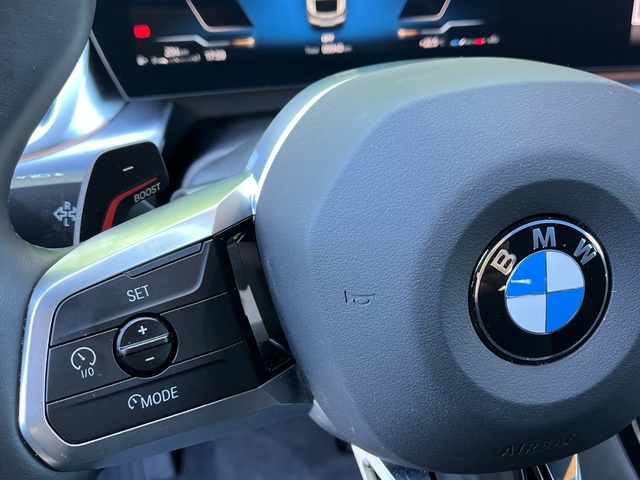 BMW X2 sDrive18d color Blanco. Año 2024. 110KW(150CV). Diésel. En concesionario Celtamotor Vigo de Pontevedra