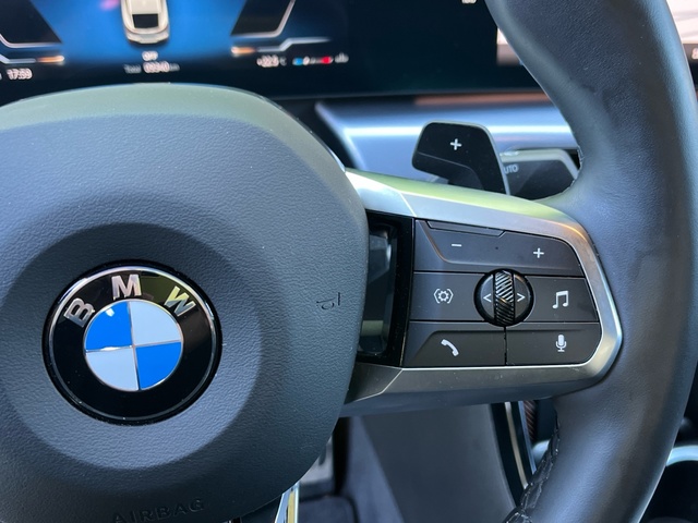 BMW X2 sDrive18d color Blanco. Año 2024. 110KW(150CV). Diésel. En concesionario Celtamotor Vigo de Pontevedra