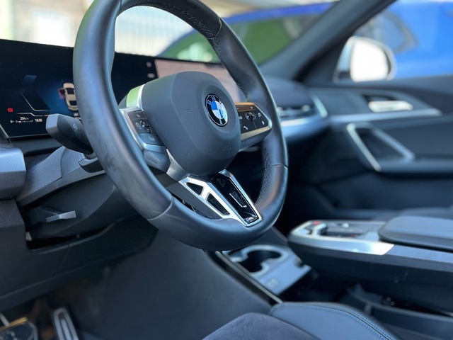 BMW X2 sDrive18d color Blanco. Año 2024. 110KW(150CV). Diésel. En concesionario Celtamotor Vigo de Pontevedra