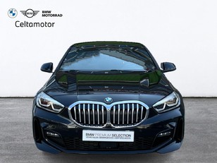 Fotos de BMW Serie 1 118d color Negro. Año 2024. 110KW(150CV). Diésel. En concesionario Celtamotor Vigo de Pontevedra