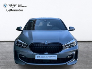 Fotos de BMW Serie 1 118d color Gris. Año 2024. 110KW(150CV). Diésel. En concesionario Celtamotor Vigo de Pontevedra