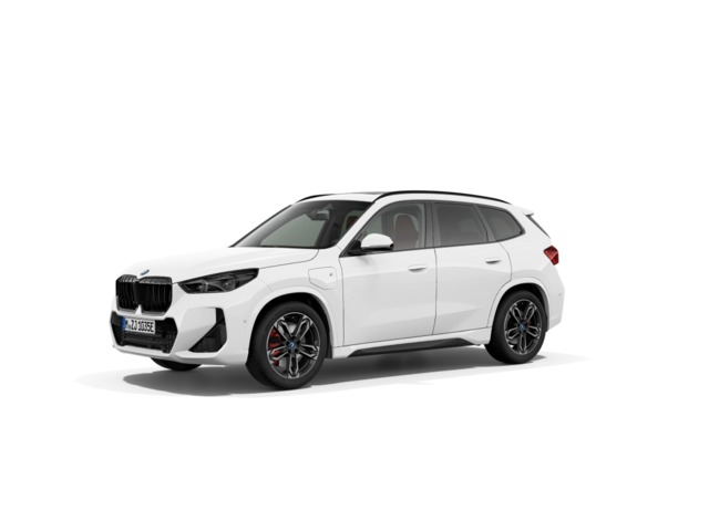 BMW X1 xDrive30e color Blanco. Año 2025. 240KW(326CV). Híbrido Electro/Gasolina. En concesionario Pruna Motor de Barcelona
