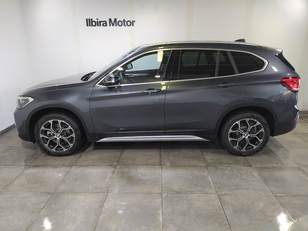 Fotos de BMW X1 sDrive18d color Gris. Año 2021. 110KW(150CV). Diésel. En concesionario Ilbira Motor | Granada de Granada