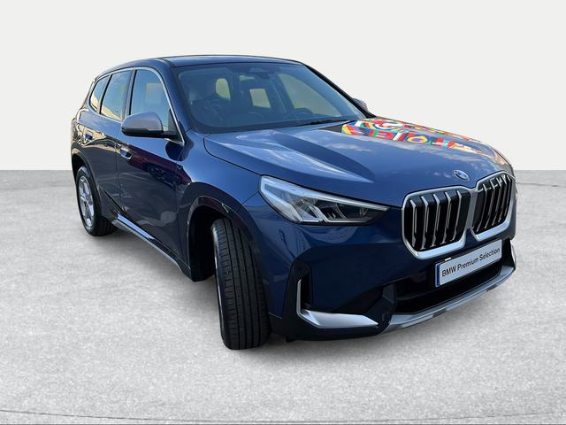 BMW X1 sDrive18d color Azul. Año 2023. 110KW(150CV). Diésel. En concesionario Ilbira Motor | Granada de Granada