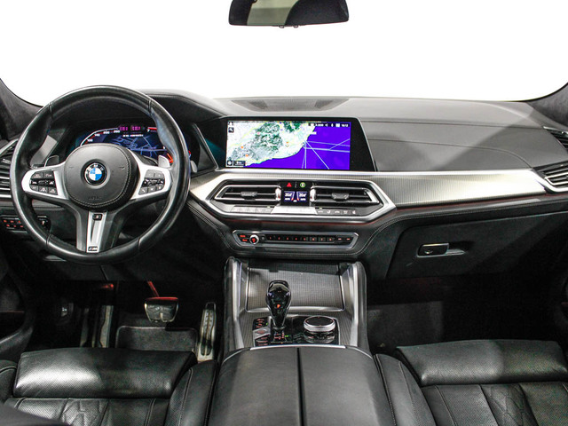 BMW X6 M50i color Blanco. Año 2020. 390KW(530CV). Gasolina. En concesionario Barcelona Premium -- GRAN VIA de Barcelona