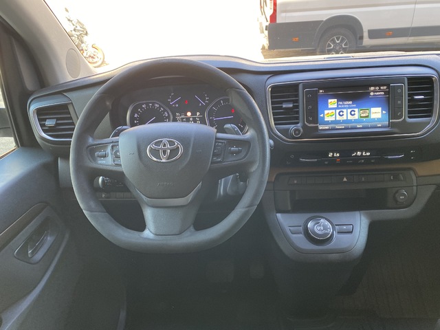 Toyota Proace Verso 2.0D Family MEDIO L1 Auto 130 kW (177 CV)