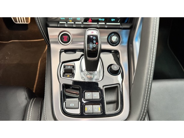 Jaguar F-TYPE Coupe 2.0 i4 Standard RWD Auto 221 kW (300 CV)