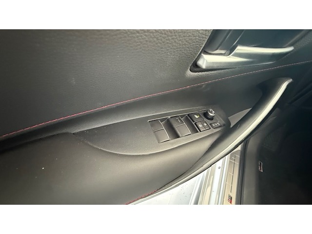 Toyota Corolla 200H GR-Sport 144 kW (196 CV)