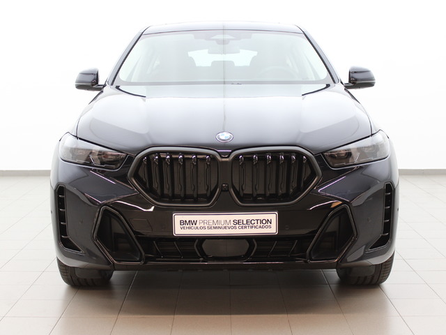 BMW X6 xDrive30d color Negro. Año 2025. 210KW(286CV). Diésel. En concesionario Augusta Aragon S.A. de Zaragoza