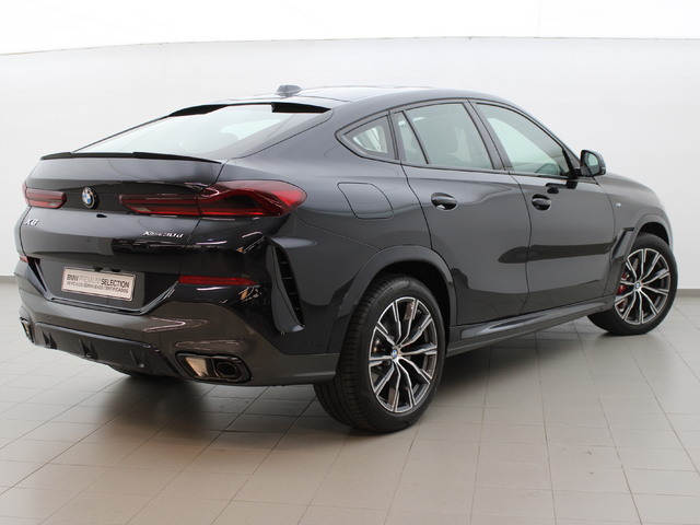 BMW X6 xDrive30d color Negro. Año 2025. 210KW(286CV). Diésel. En concesionario Augusta Aragon S.A. de Zaragoza