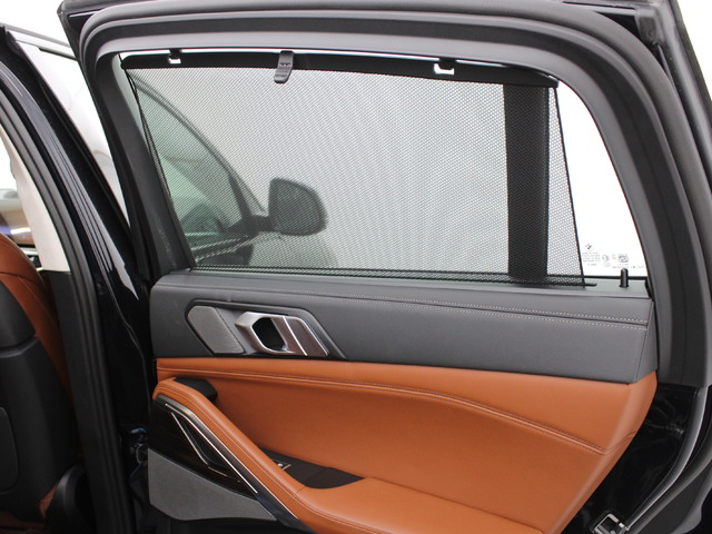 BMW X6 xDrive30d color Negro. Año 2025. 210KW(286CV). Diésel. En concesionario Augusta Aragon S.A. de Zaragoza