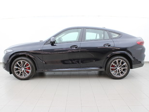 Fotos de BMW X6 xDrive30d color Negro. Año 2025. 210KW(286CV). Diésel. En concesionario Augusta Aragon S.A. de Zaragoza