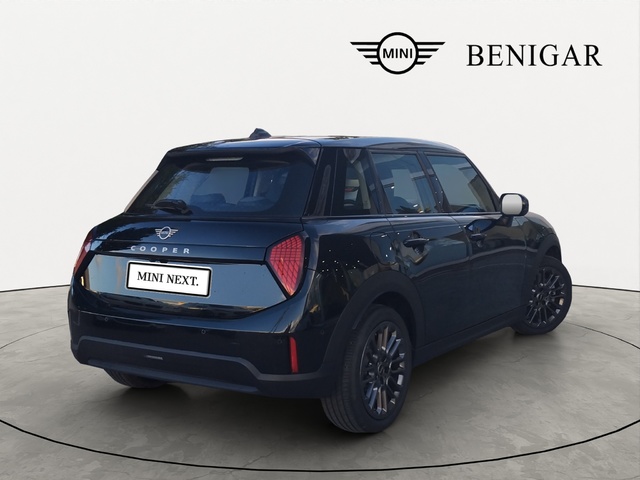 fotoG 3 del MINI MINI 5 Puertas Cooper C 115 kW (156 CV) 156cv Gasolina del 2024 en Alicante