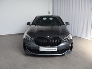 Fotos de BMW Serie 1 120d color Gris. Año 2021. 140KW(190CV). Diésel. En concesionario Pruna Motor, S.L de Barcelona