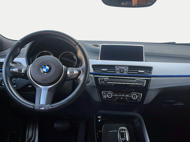 BMW X2 sDrive18d color Negro. Año 2021. 110KW(150CV). Diésel. En concesionario Ilbira Motor | Granada de Granada
