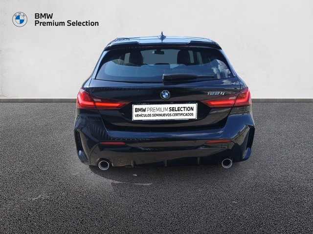 BMW Serie 1 128ti color Negro. Año 2021. 195KW(265CV). Gasolina. En concesionario Adler Motor S.L. TOLEDO de Toledo