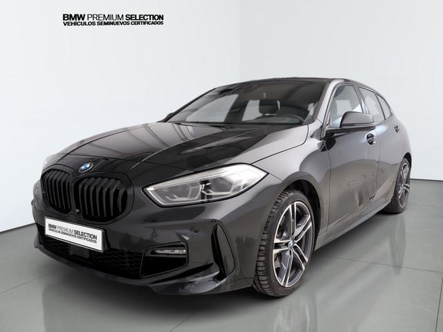BMW Serie 1 118i color Negro. Año 2024. 103KW(140CV). Gasolina. En concesionario Automotor Premium Marbella - Málaga de Málaga