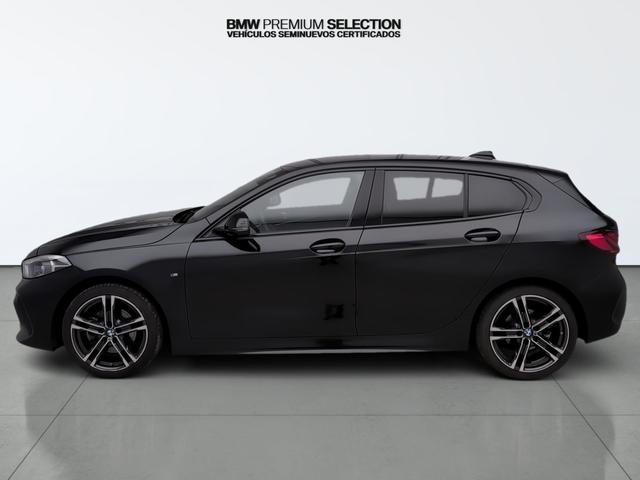 BMW Serie 1 118i color Negro. Año 2024. 103KW(140CV). Gasolina. En concesionario Automotor Premium Viso - Málaga de Málaga