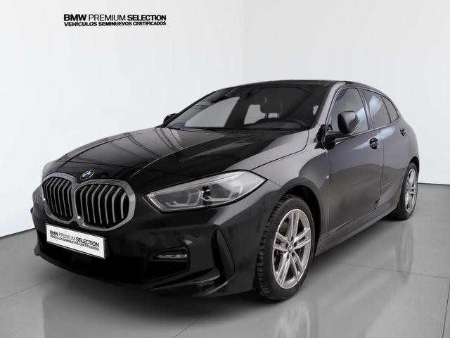 BMW Serie 1 118i color Negro. Año 2024. 103KW(140CV). Gasolina. En concesionario Automotor Premium Velázquez - Málaga de Málaga