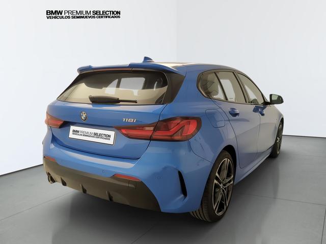 BMW Serie 1 118i color Azul. Año 2024. 103KW(140CV). Gasolina. En concesionario Automotor Premium Viso - Málaga de Málaga