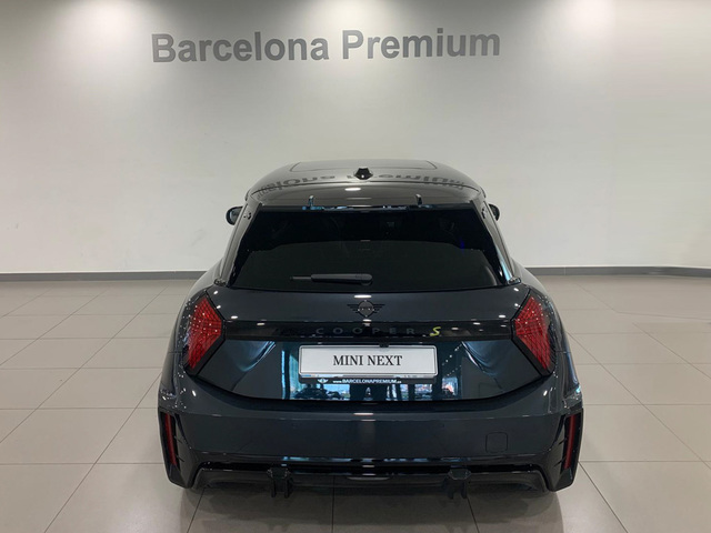 fotoG 4 del MINI MINI 3 Puertas Cooper SE 160 kW (218 CV) 218cv Eléctrico del 2024 en Barcelona