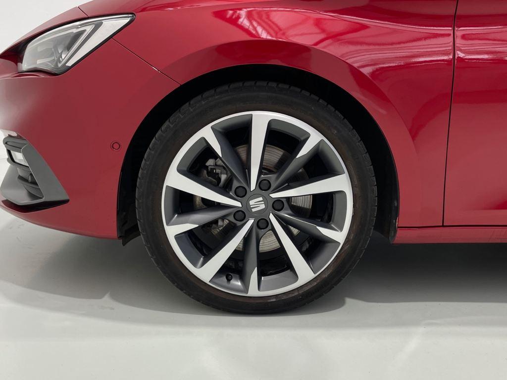 SEAT León 1.5 eTSI - 8