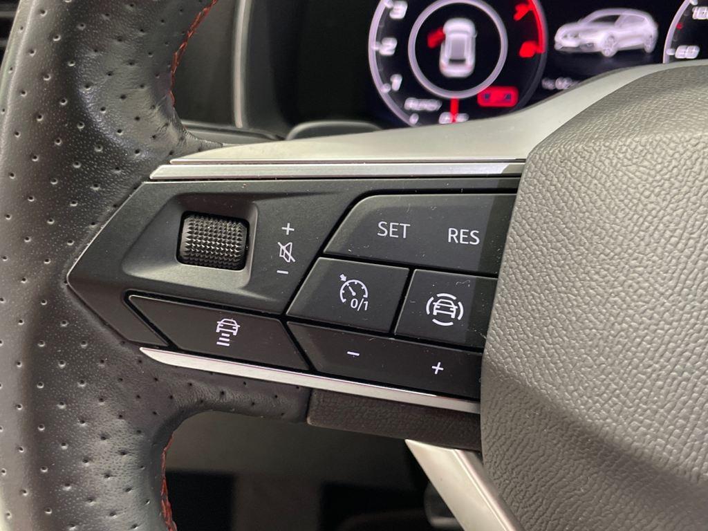 SEAT León 1.5 eTSI - 9