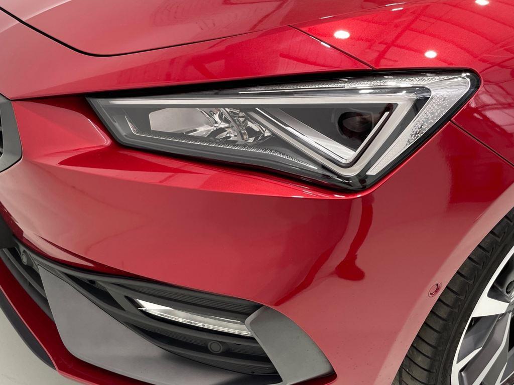 SEAT León 1.5 eTSI - 12