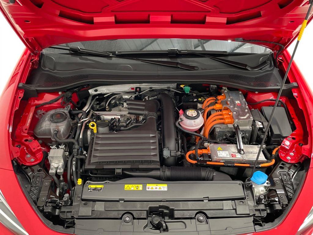 SEAT Leon ST 1.4 e-Hybrid - 14