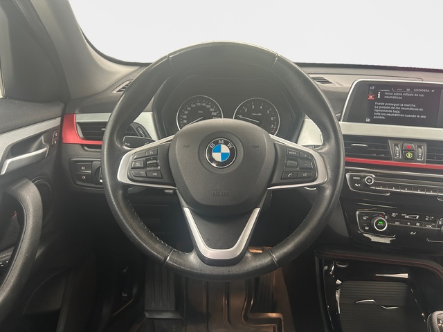 BMW X1 sDrive18i 100 kW (136 CV)