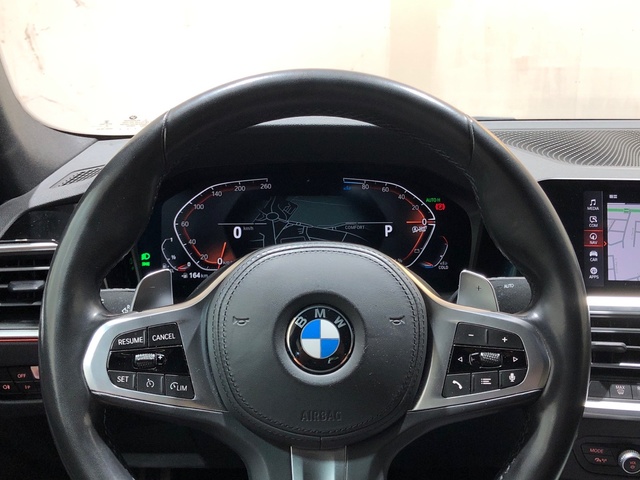 BMW Serie 4 420d Gran Coupe color Rojo. Año 2022. 140KW(190CV). Diésel. En concesionario Movilnorte El Plantio de Madrid