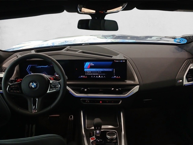 BMW XM XM 480 color Azul. Año 2025. 480KW(653CV). Gasolina. En concesionario Enekuri Motor de Vizcaya