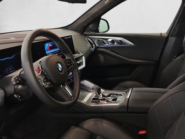 BMW XM XM 480 color Azul. Año 2025. 480KW(653CV). Gasolina. En concesionario Enekuri Motor de Vizcaya