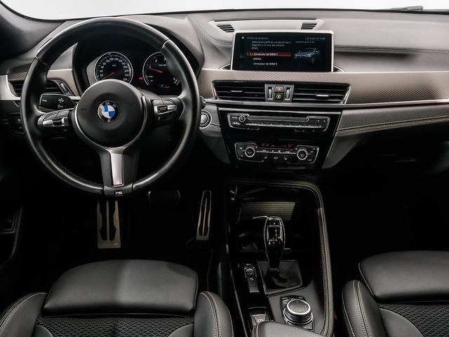 BMW X2 sDrive18d color Blanco. Año 2023. 110KW(150CV). Diésel. En concesionario Oliva Motor Tarragona de Tarragona