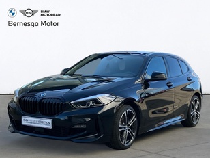 Fotos de BMW Serie 1 118i color Negro. Año 2024. 103KW(140CV). Gasolina. En concesionario Bernesga Motor León (Bmw y Mini) de León