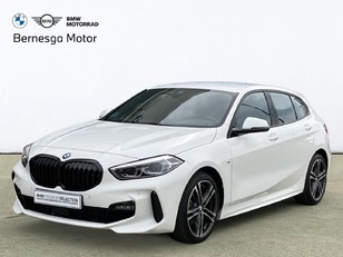 Fotos de BMW Serie 1 118i color Blanco. Año 2024. 103KW(140CV). Gasolina. En concesionario Bernesga Motor León (Bmw y Mini) de León