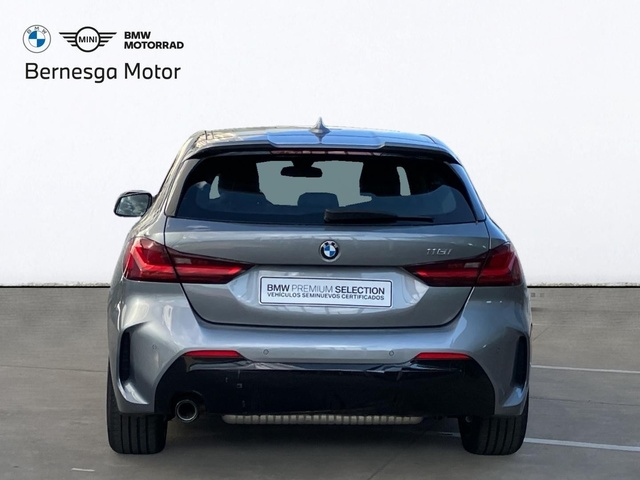 BMW Serie 1 118i color Gris. Año 2024. 103KW(140CV). Gasolina. En concesionario Bernesga Motor León (Bmw y Mini) de León