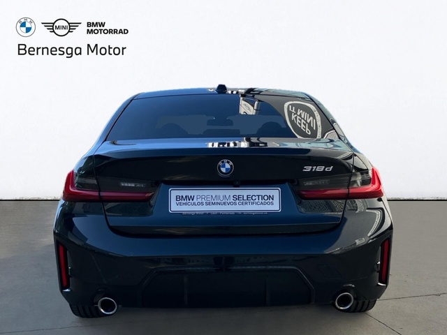 BMW Serie 3 318d color Negro. Año 2024. 110KW(150CV). Diésel. En concesionario Bernesga Motor León (Bmw y Mini) de León